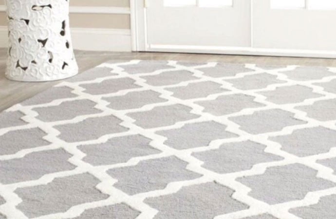 Patterned acrylic carpet